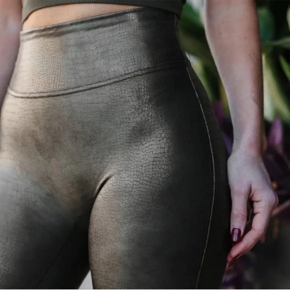 Spanx Faux leather croc leggings in olive green